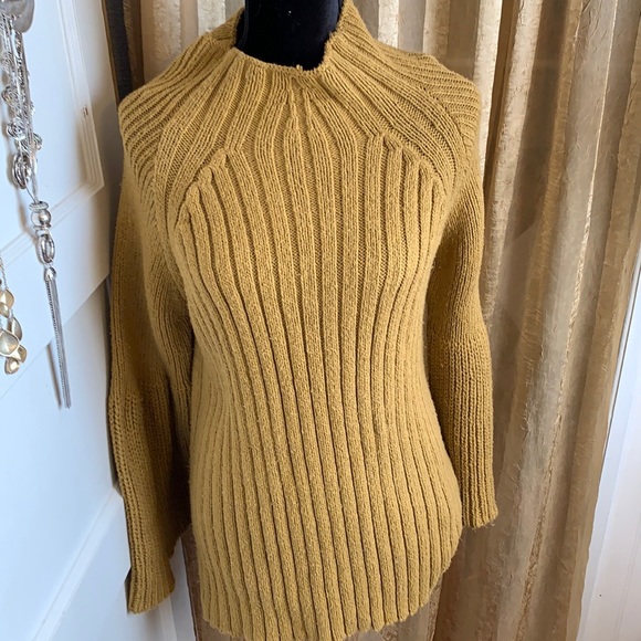 Free People Bell Sleeve Tunic Sweater - Picture 1 of 3